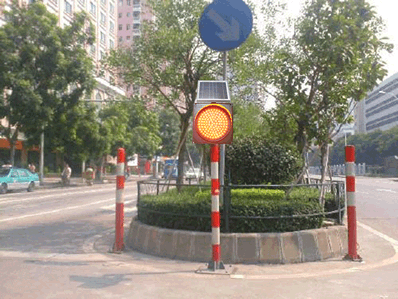 太陽(yáng)能黃閃燈安裝時(shí)需要注意什么？