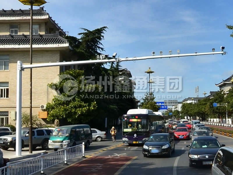 DJG-007，電子警察桿，闖紅燈抓拍桿