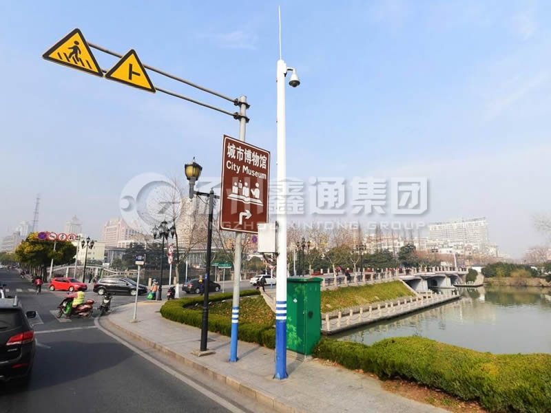 DJG-017，電子警察桿，監(jiān)控球機(jī)立桿