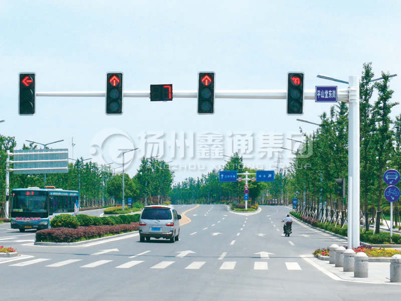 XHDG-003，八棱信號燈桿，揚(yáng)州信號燈桿